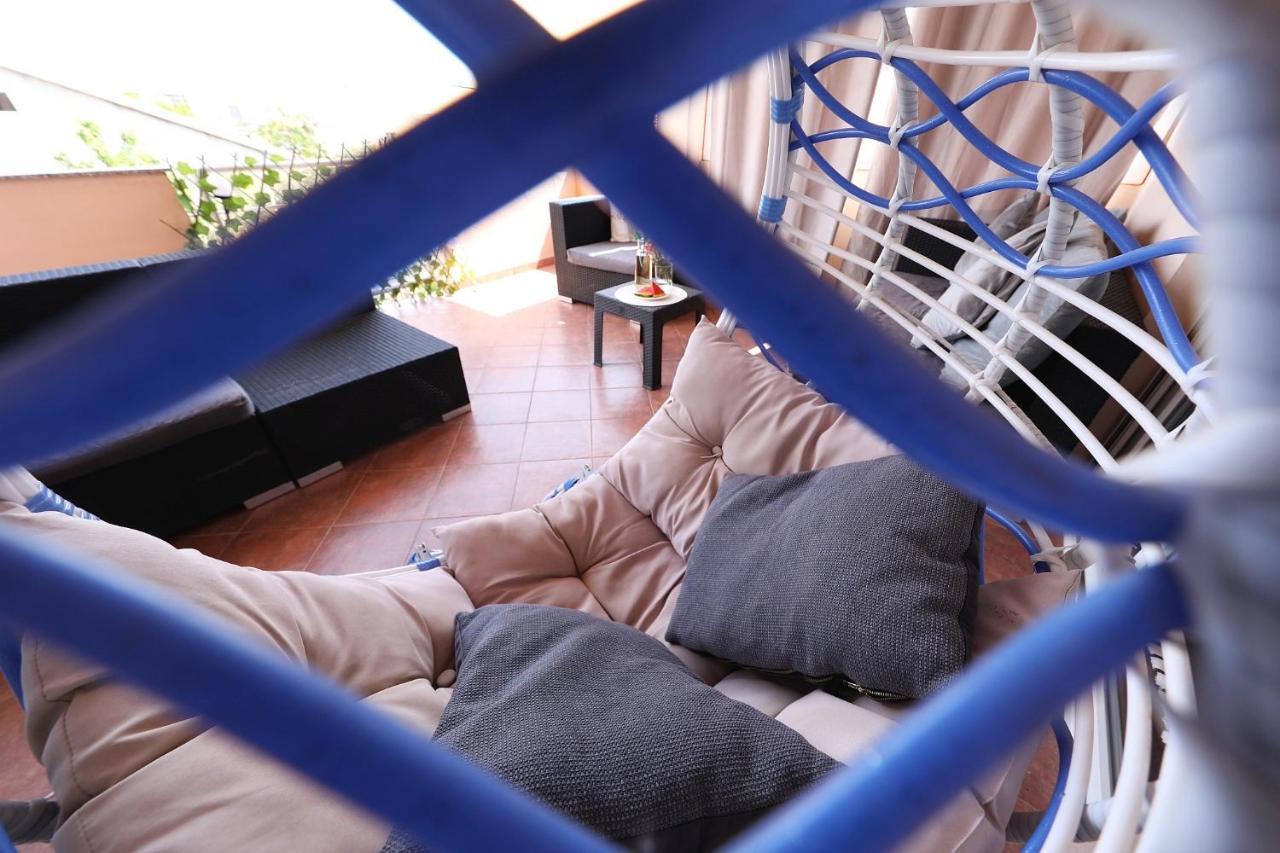 Apartman Nika Sa Jacuzzijem ザダル エクステリア 写真